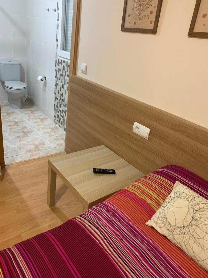 Pension Valcarce Otel Ponferrada Dış mekan fotoğraf