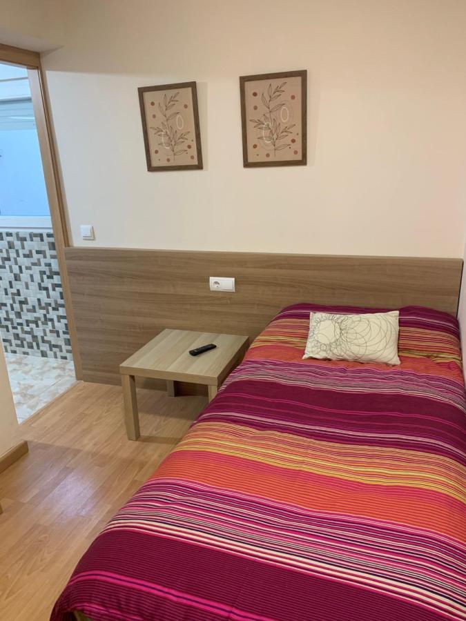 Pension Valcarce Otel Ponferrada Dış mekan fotoğraf