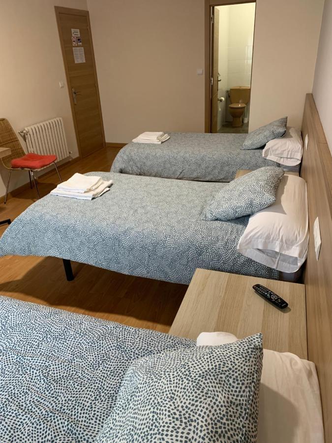 Pension Valcarce Otel Ponferrada Dış mekan fotoğraf